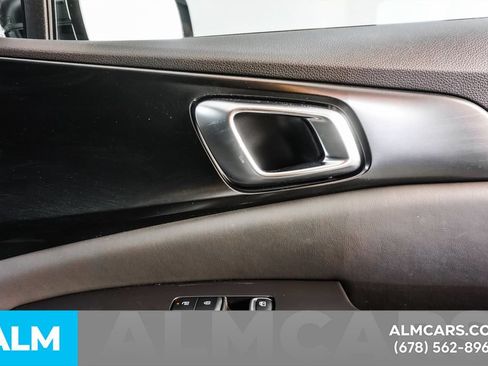 Used 2025 Kia Carnival SX Prestige FWD image 49