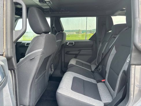 Used 2025 Ford Bronco Big Bend AWD/4WD image 10