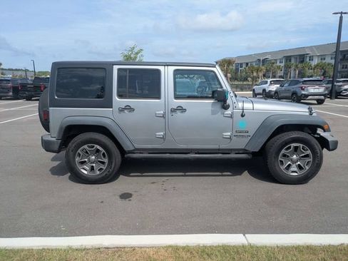 Used 2017 Jeep Wrangler Unlimited Sport w/ Quick Order Package 24S AWD/4WD image 2