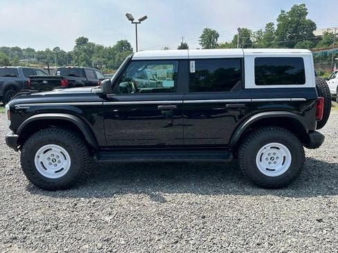 New 2026 Ford Bronco Heritage Edition AWD/4WD image 2