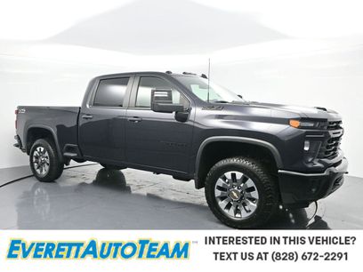 Used 2024 Chevrolet Silverado 2500 Custom w/ Custom Value Package