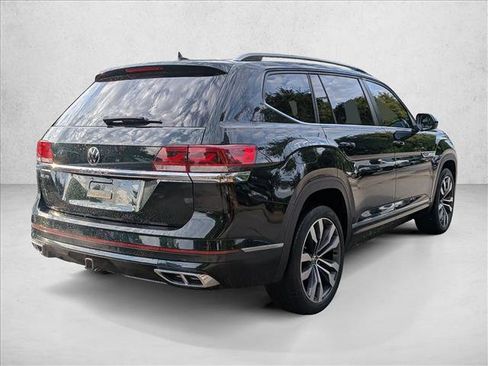 Used 2021 Volkswagen Atlas SEL R-Line FWD image 5