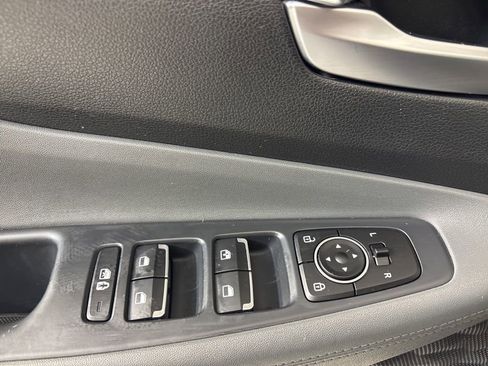 Used 2023 Hyundai Santa Fe SE image 17