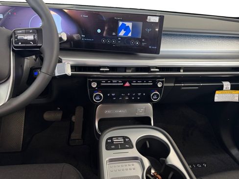 New 2026 Hyundai Ioniq 9 SE image 11