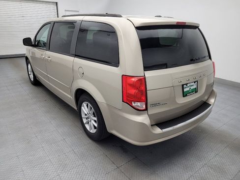 Used 2016 Dodge Grand Caravan SXT FWD image 5