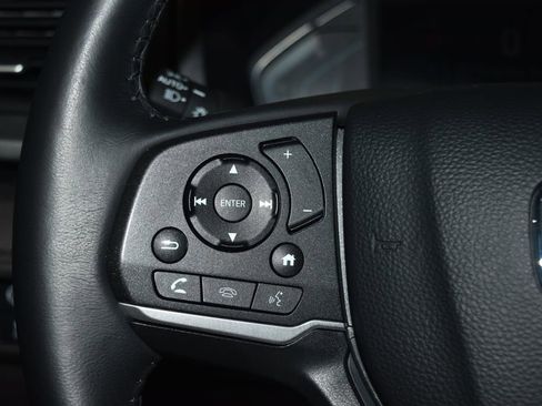 Used 2024 Honda Odyssey EX-L image 9