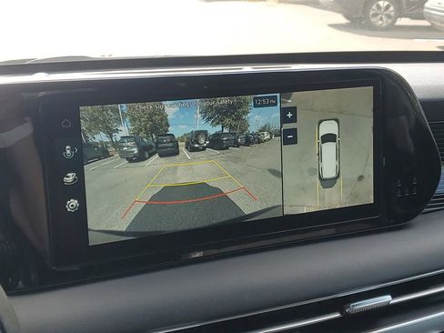 Used 2024 Hyundai Palisade Calligraphy image 22