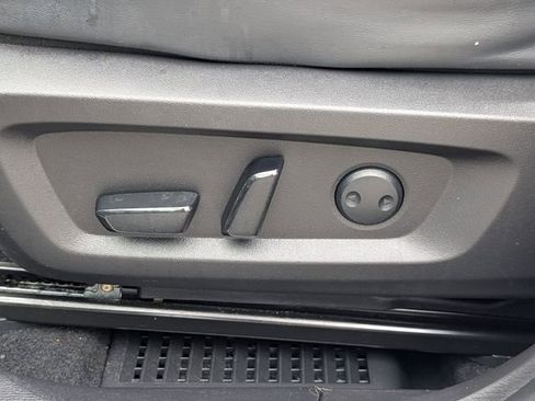 Used 2024 Mitsubishi Outlander SE image 26