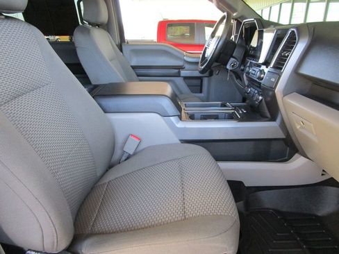 Used 2015 Ford F150 XLT w/ Equipment Group 302A Luxury image 22