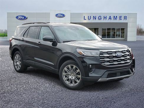 New 2026 Ford Explorer Active w/ Active Comfort Package image 1