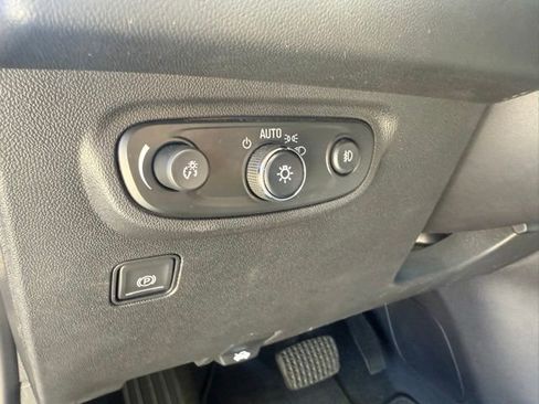 Used 2024 GMC Terrain AT4 w/ Infotainment Package II AWD/4WD image 19