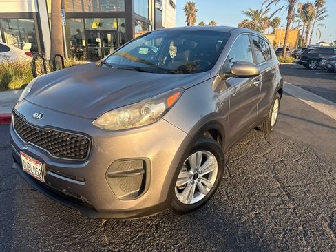 Used 2017 Kia Sportage LX FWD image 41