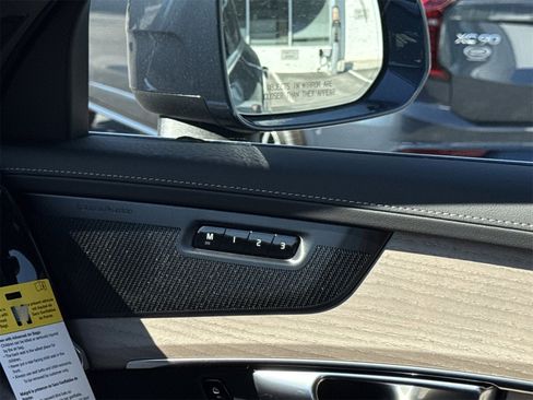 New 2026 Volvo XC90 T8 Ultra w/ Protection Package Premier image 34