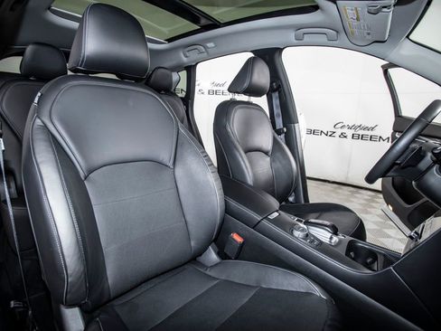 Used 2024 INFINITI QX50 Luxe FWD image 16