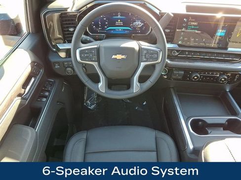 Used 2026 Chevrolet Silverado 2500 LTZ w/ LTZ Plus Package image 15