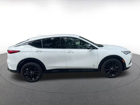 Used 2025 Buick Envista Sport Touring image 16