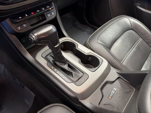 Used 2019 GMC Canyon Denali image 23