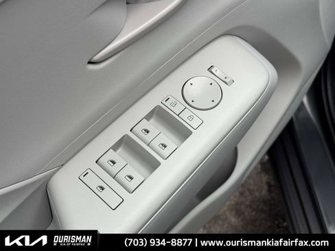 Used 2024 Hyundai Kona SEL w/ Convenience Package image 10