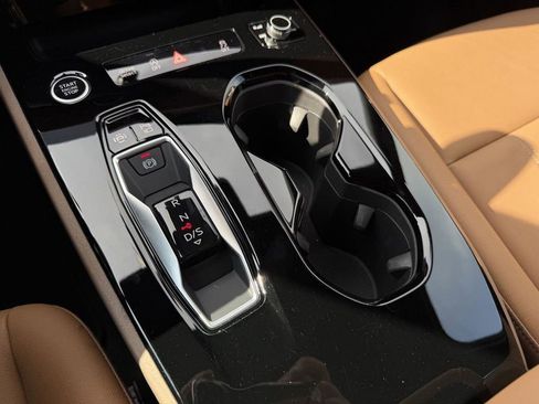 Certified 2025 Audi A5 2.0T Premium w/ Convenience Package AWD/4WD image 19