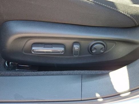 Certified 2025 Honda Accord SE image 28