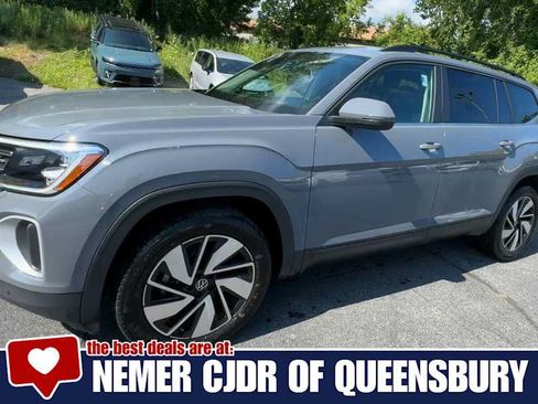 Used 2026 Volkswagen Atlas SE AWD/4WD image 4