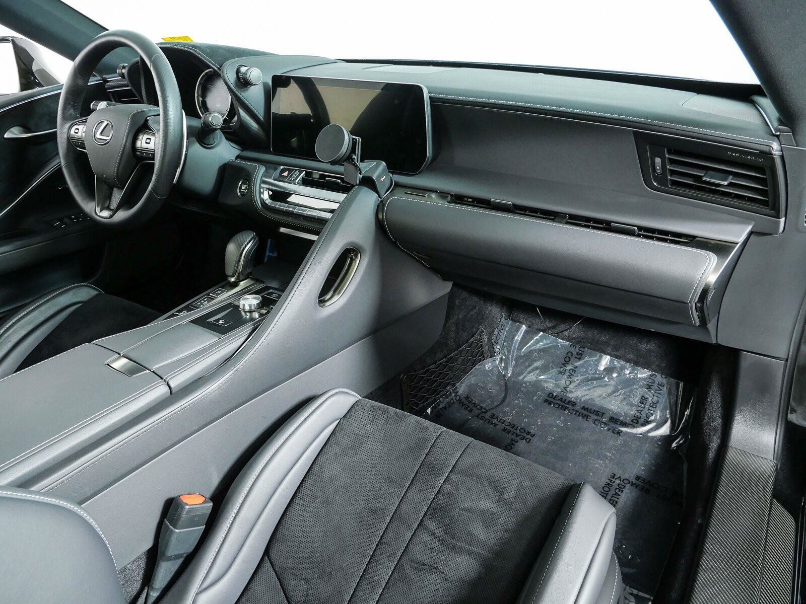 Used 2024 Lexus LC 500 Coupe w/ Sport Package RWD image 23
