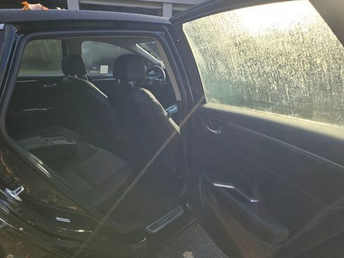 Used 2019 Honda Clarity Plug-In Hybrid image 14