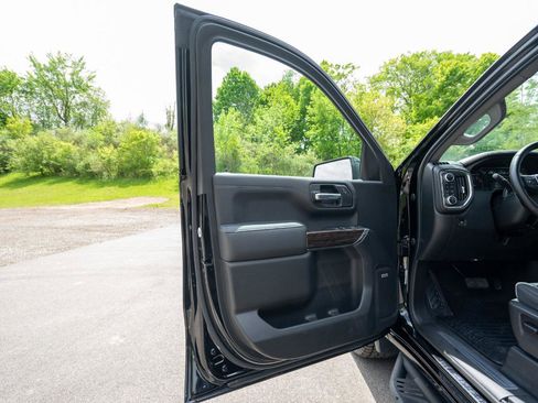Used 2020 GMC Sierra 1500 Elevation w/ Elevation Value Package AWD/4WD image 10