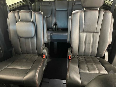 Used 2017 Dodge Grand Caravan GT image 25