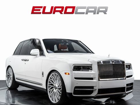 Used 2022 Rolls-Royce Cullinan image 9