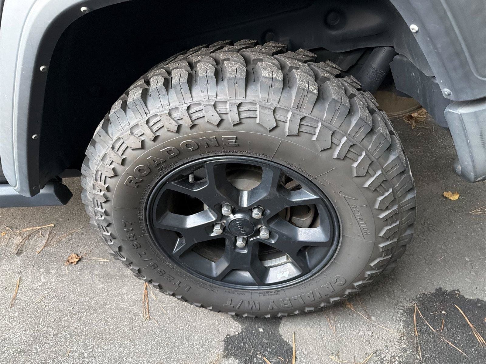 Used 2022 Jeep Wrangler Unlimited Sport AWD/4WD image 7