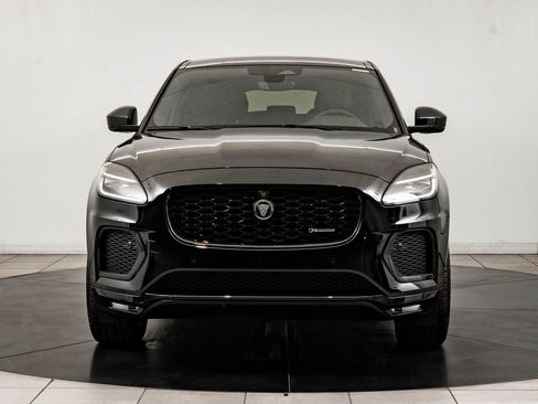 Used 2024 Jaguar E-PACE R-Dynamic SE image 2