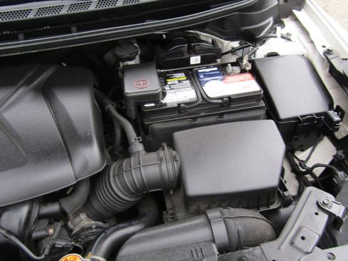 Used 2017 Kia Forte EX image 12