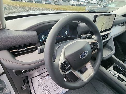 New 2026 Ford Explorer Active image 10