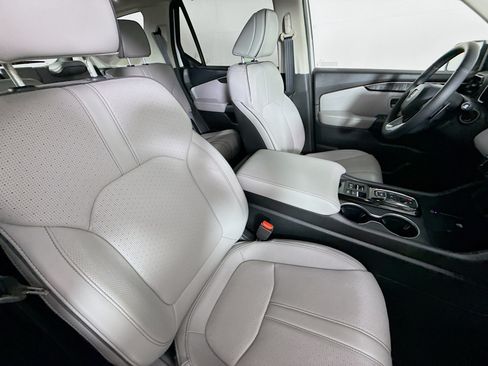 Used 2023 Honda Pilot Elite image 38