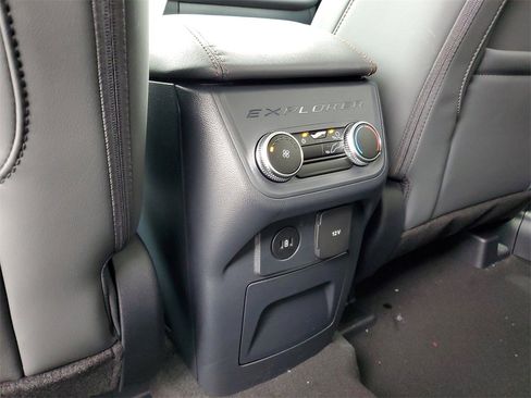 New 2026 Ford Explorer Active w/ Active Comfort Package image 31