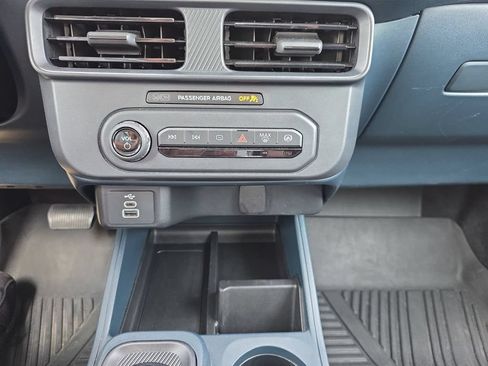 Used 2025 Ford Maverick XL FWD image 19