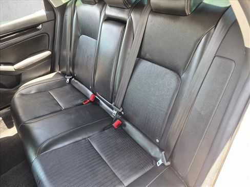 Used 2024 Honda Civic Touring image 17