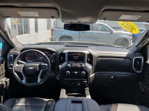 Used 2022 Chevrolet Silverado 1500 LTZ w/ Z71 Off-Road Package image 17