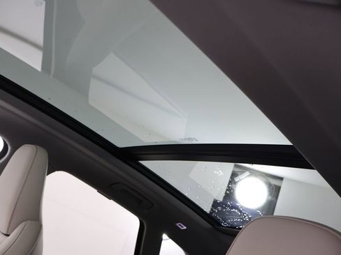 New 2025 Audi Q5 Premium Plus image 9