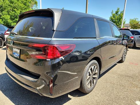 New 2026 Honda Odyssey EX-L image 3