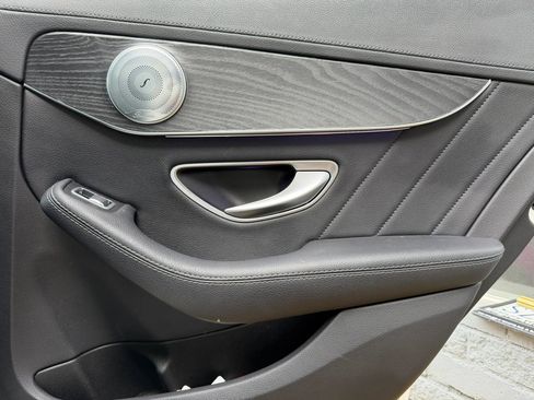 Used 2016 Mercedes-Benz C 300 4MATIC Sedan image 12