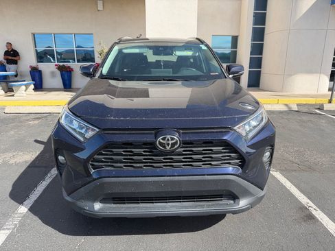 Used 2021 Toyota RAV4 XLE w/ Convenience Package image 9