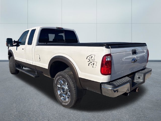 Used 2016 Ford F350 Lariat AWD/4WD image 2