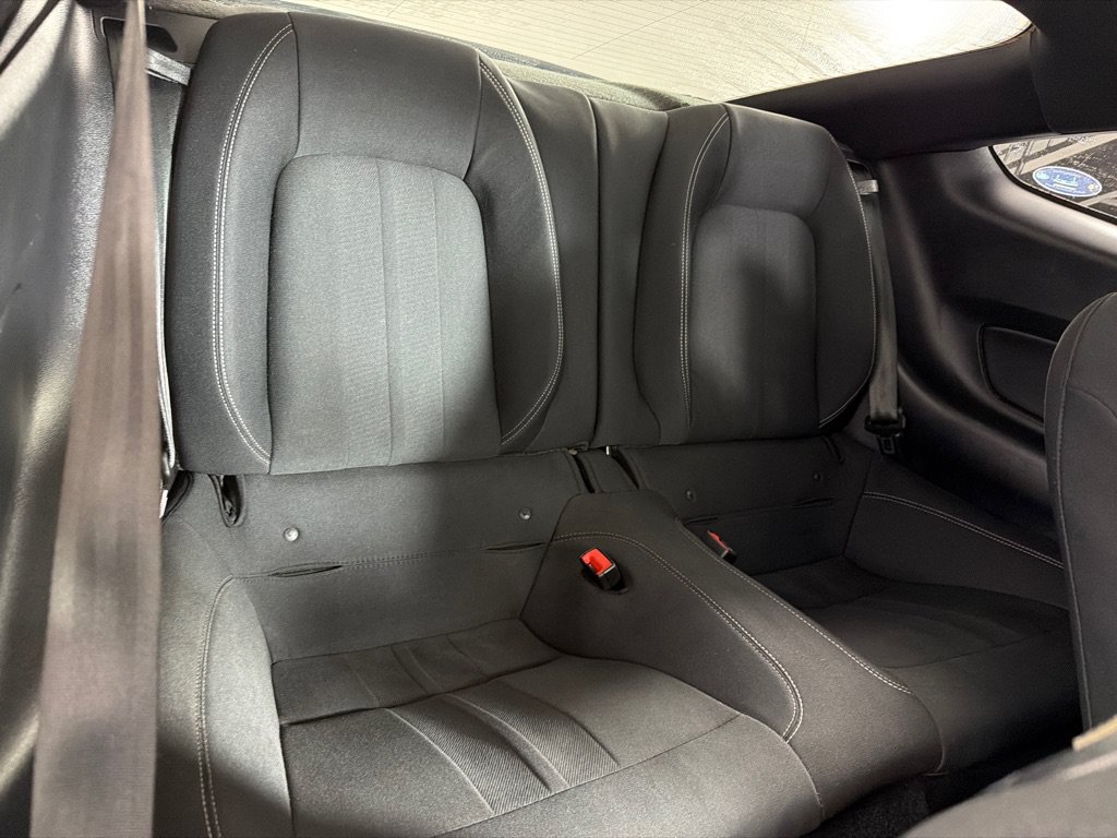 Used 2020 Ford Mustang Coupe RWD image 19