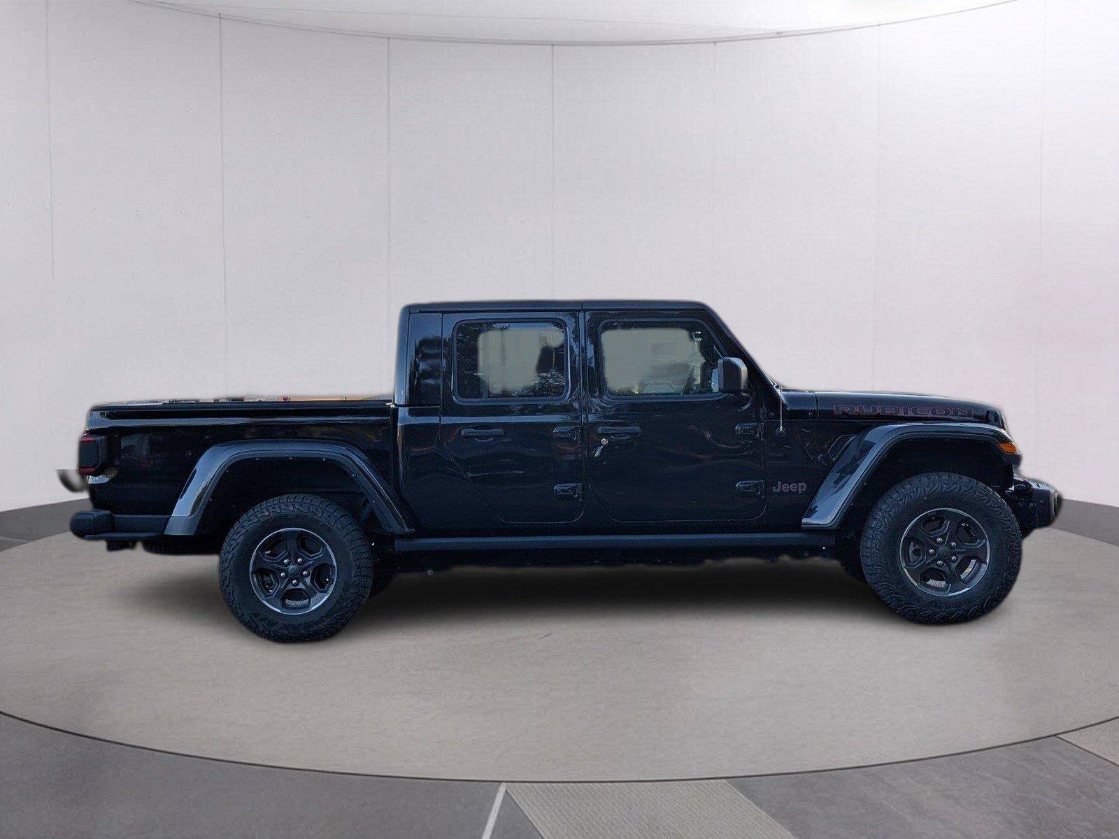 Used 2023 Jeep Gladiator Rubicon w/ LED Lighting Group AWD/4WD image 8