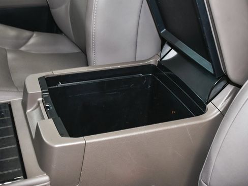 Used 2023 Lexus GX 460 Premium image 46