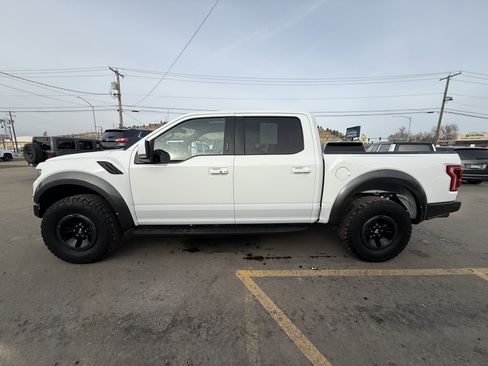 Used 2018 Ford F150 Raptor w/ Equipment Group 802A Luxury image 6