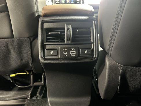 Used 2026 Subaru Forester Touring AWD/4WD image 23