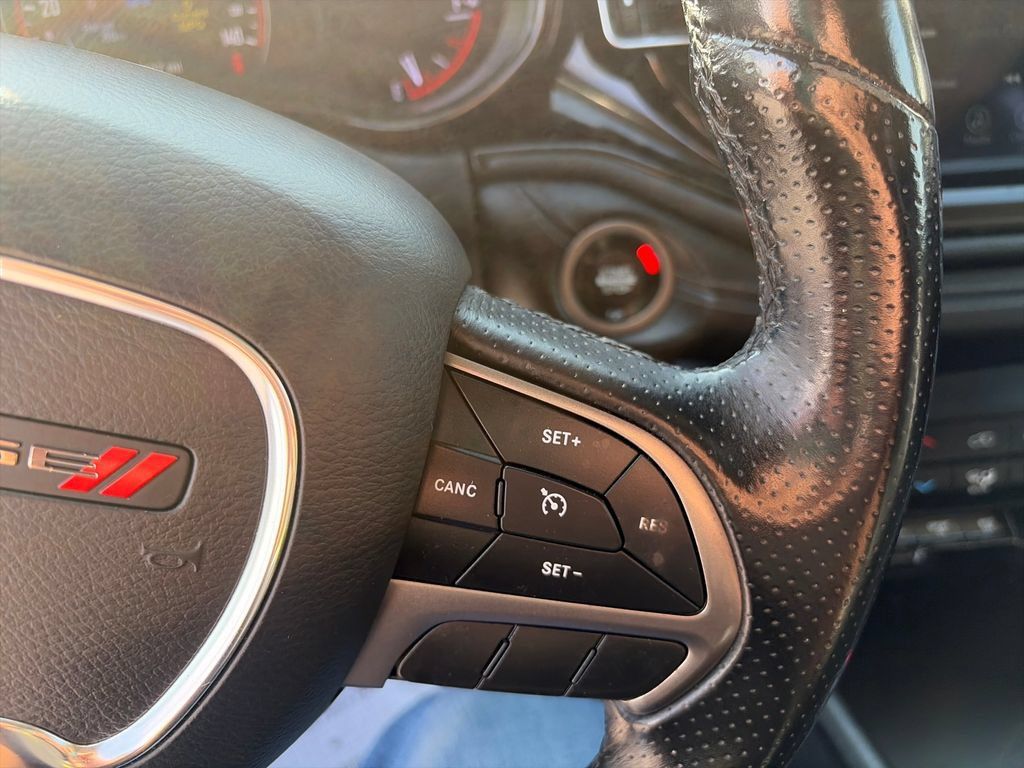 Used 2021 Dodge Durango SXT AWD/4WD image 33